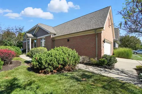 7047 Scarlet Oak Ct, Mason, OH 45040