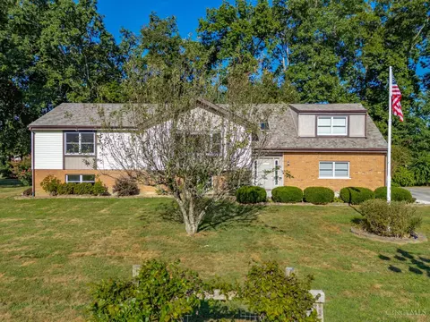120 Haw Dr, Sardinia, OH 45171