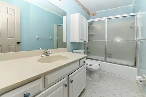 Bath - 2616 Saddleback Dr, Cincinnati, OH 45244 photo 3 of 3