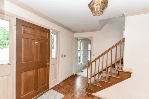 Entry Way - 2616 Saddleback Dr, Cincinnati, OH 45244 photo 2 of 2