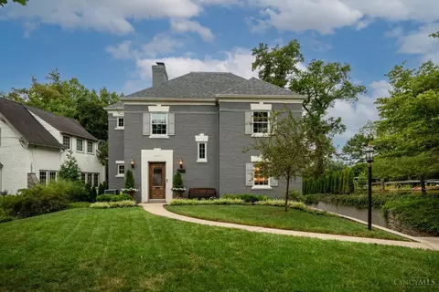 3729 Broadview Dr, Cincinnati, OH 45208
