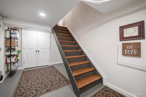 3729 Broadview Dr, Cincinnati, OH 45208 photo 33