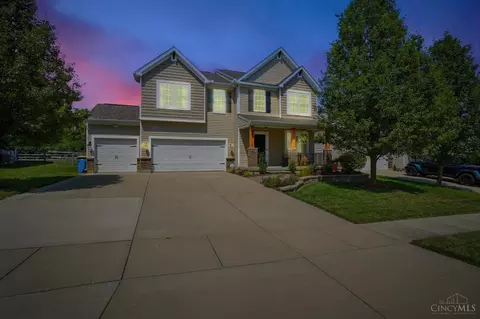 4266 Yellow Prairie Dr, Lebanon, OH 45036
