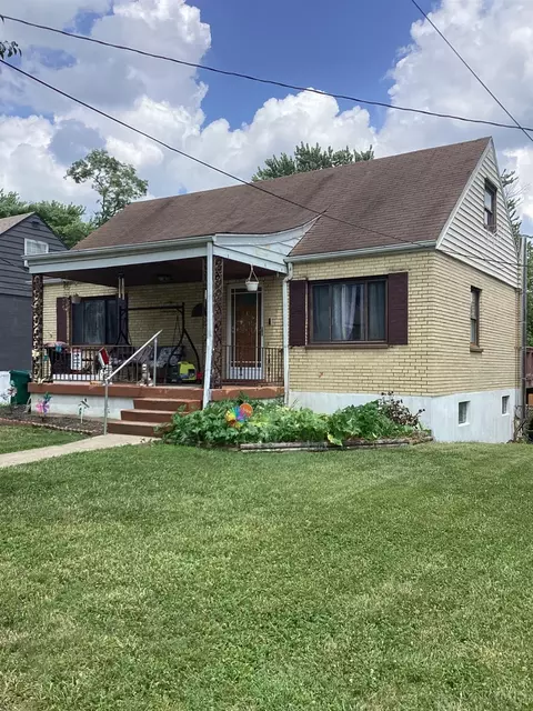 972 Seibel Ln, Cincinnati, OH 45238