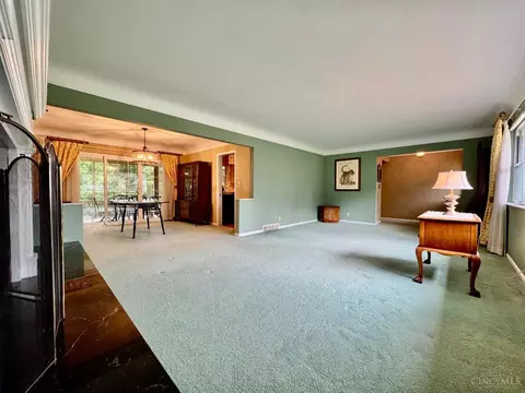 2651 Beechmar Dr, Cincinnati, OH 45230 photo 9