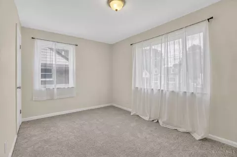 165 Crest Dr, Reading, OH 45215 photo 12