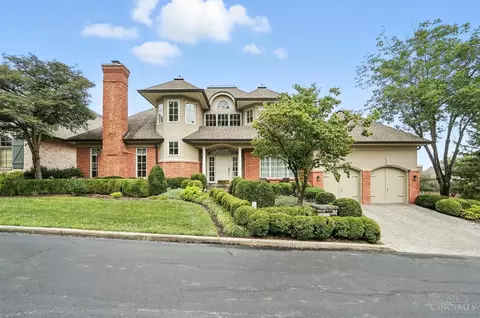 35 Hampton Ct, Cincinnati, OH 45208
