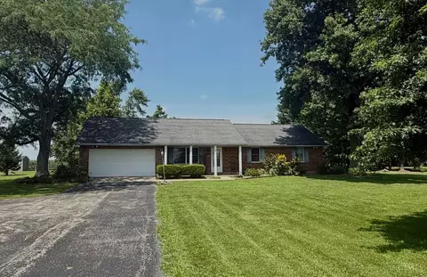 2746 St Rt 730, Wilmington, OH 45177