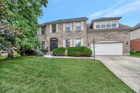 8672 Rupp Farm Dr, West Chester, OH 45069