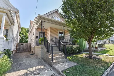 310 Beech St, Elmwood Place, OH 45216
