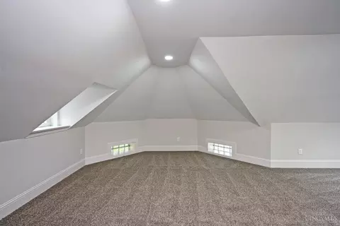 1810 Hewitt Ave, Cincinnati, OH 45207 photo 40