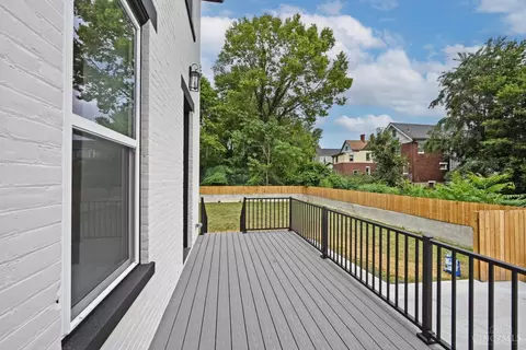 1810 Hewitt Ave, Cincinnati, OH 45207 photo 47