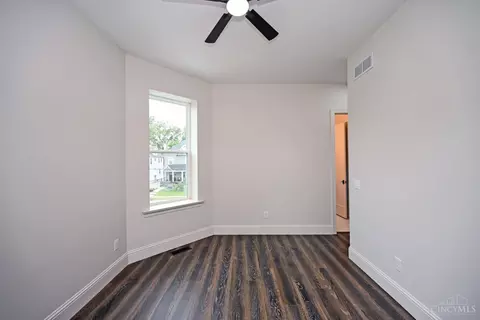 1810 Hewitt Ave, Cincinnati, OH 45207 photo 31