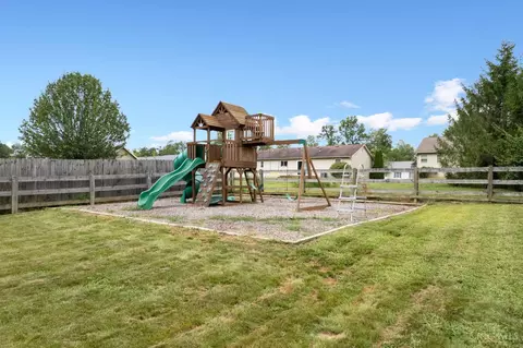 Exterior - 205 Douglas Cir, Georgetown, OH 45121 photo 4 of 9