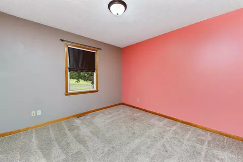 Bedroom - 205 Douglas Cir, Georgetown, OH 45121 photo 3 of 4