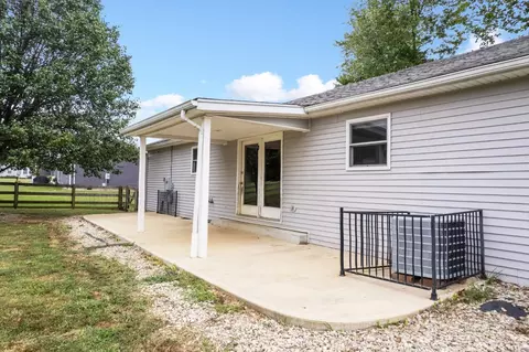 Exterior - 205 Douglas Cir, Georgetown, OH 45121 photo 3 of 9