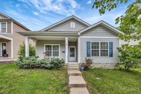 6 Dewitt St, Greenhills, OH 45218