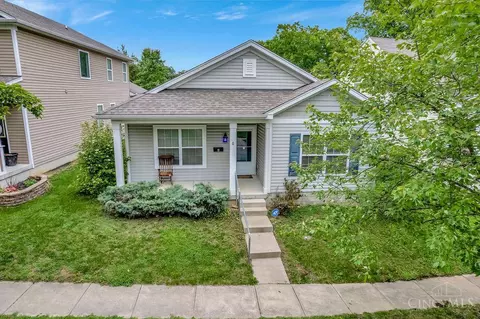 6 Dewitt St, Greenhills, OH 45218 photo 3