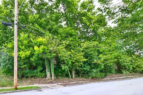 2911 Moosewood Ct, Cincinnati, OH 45225