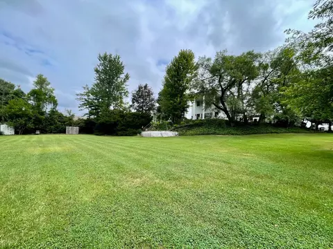 Exterior - 9453 Coogan Dr, Cincinnati, OH 45231 photo 7 of 13