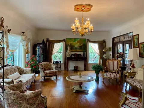 Living - 9453 Coogan Dr, Cincinnati, OH 45231 photo 3 of 3