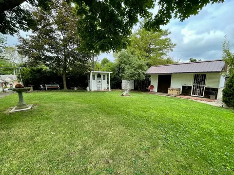 Exterior - 9453 Coogan Dr, Cincinnati, OH 45231 photo 6 of 13