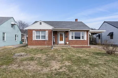 1016 Elizabeth St, Ripley, OH 45167
