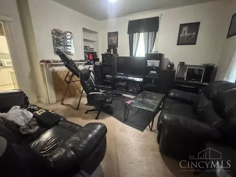6736 Murray Ave, Cincinnati, OH 45227 photo 5