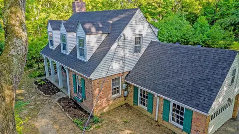 961 Galbraith Rd, Cincinnati, OH 45231