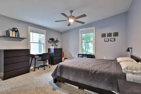 Bedroom - 1569 Pullan Ave, Cincinnati, OH 45223 photo 2 of 5