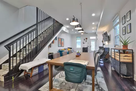 Dining - 1569 Pullan Ave, Cincinnati, OH 45223 photo 3 of 3