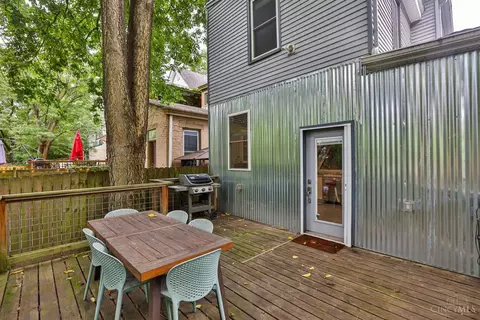 Exterior - 1569 Pullan Ave, Cincinnati, OH 45223 photo 6 of 10