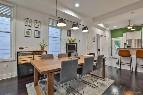 Dining - 1569 Pullan Ave, Cincinnati, OH 45223 photo 1 of 3