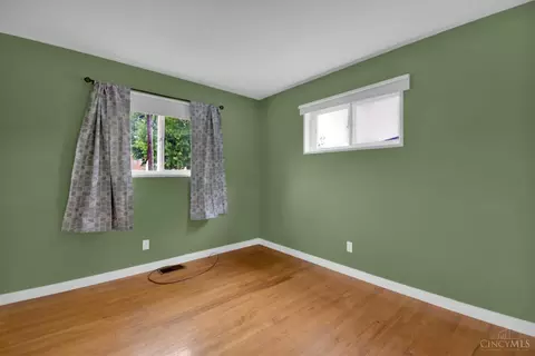 4643 Amesborough Rd, Kettering, OH 45420 photo 14