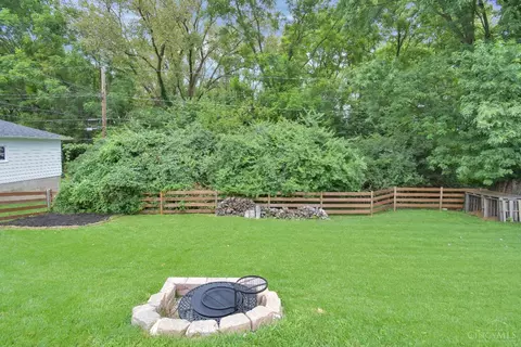 4643 Amesborough Rd, Kettering, OH 45420 photo 29