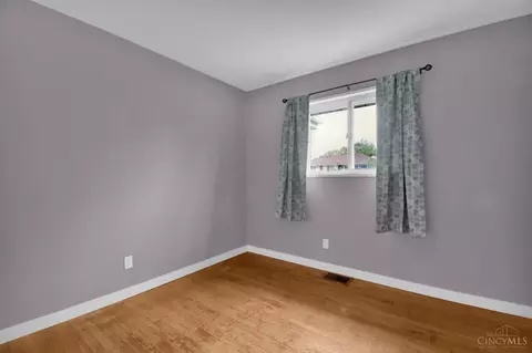 4643 Amesborough Rd, Kettering, OH 45420 photo 12