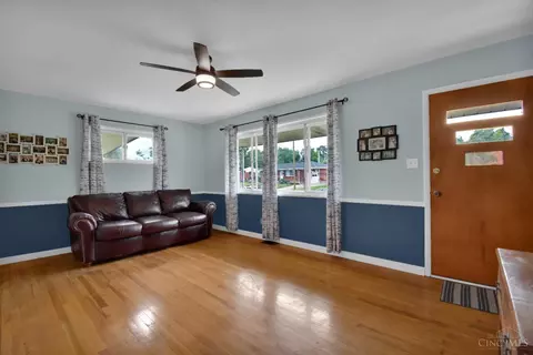 4643 Amesborough Rd, Kettering, OH 45420 photo 4