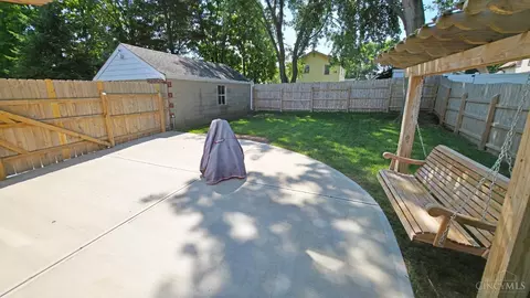 1615 Marilyn Ln, Cincinnati, OH 45231 photo 4