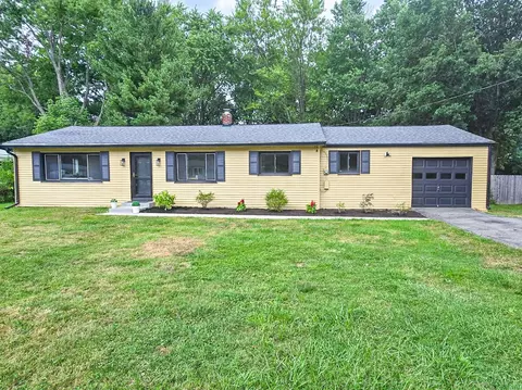 1138 Will O Ee Dr, Amelia, OH 45102