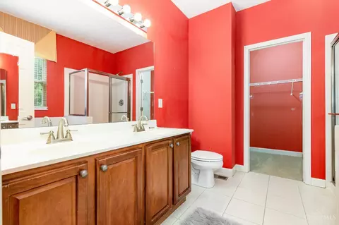Bath - 878 Anson Dr, Cincinnati, OH 45245 photo 1 of 2