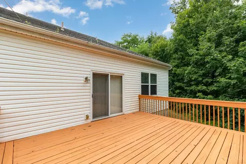 Exterior - 878 Anson Dr, Cincinnati, OH 45245 photo 3 of 7