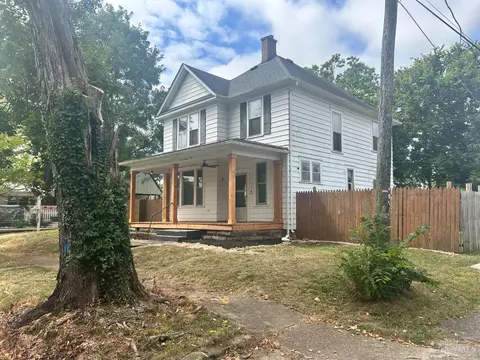 201 Maple St, Bainbridge, OH 45612