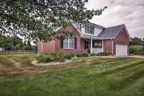 51 Savannah Dr, Oxford, OH 45056