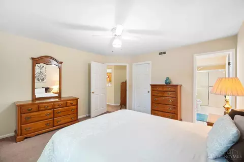 3997 Maplefield Ct, Cincinnati, OH 45255 photo 24