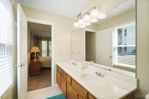 3997 Maplefield Ct, Cincinnati, OH 45255 photo 26