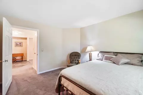 3997 Maplefield Ct, Cincinnati, OH 45255 photo 32