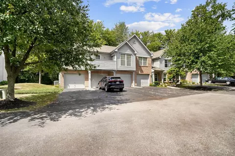 3997 Maplefield Ct, Cincinnati, OH 45255 photo 3