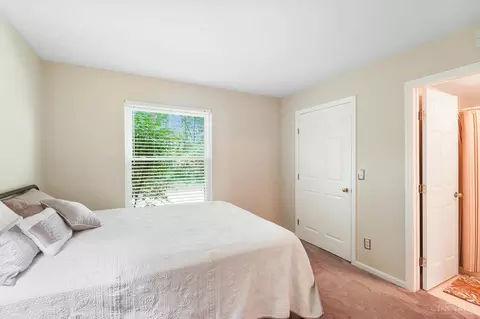 3997 Maplefield Ct, Cincinnati, OH 45255 photo 31
