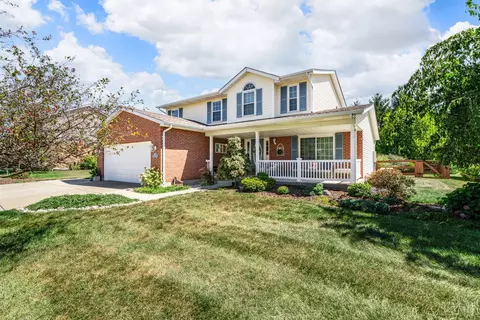 3581 Winter Hill Dr, Hamilton, OH 45011