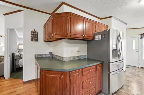 Kitchen - 107 Eldorado Ave, Cincinnati, OH 45230 photo 5 of 5